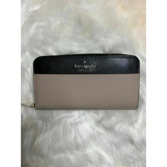 Kate Spade Large Continental Wallet 
Black& Warm Beige - Picture 2 of 8
